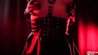 A whore by day and a vampire by night, in a steamy Lilith cosplay scene
