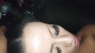 The girl is paying for the ride by fucking with the driver