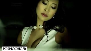 Gorgeous Sharon Lee gets her asshole gapped in intense action