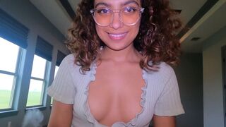 This is the type of pussy to worry about!!! TheStartOfUs knows best!