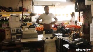 Mickey Mod and pregnant Maxine Holloway enjoy a passionate public encounter