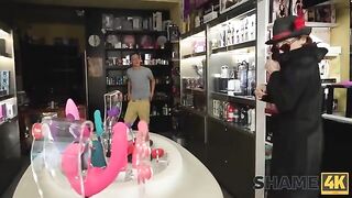 Older woman gets fucked by her neighbor with a big dick