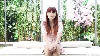 The red-haired girl with a perfect body has an erotic casting