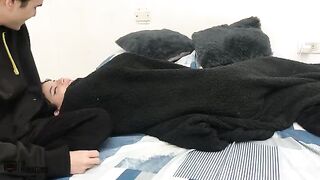 To forget my ex-boyfriend, I fucked another guy’s cock with no feelings