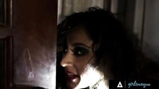 An investigator, Riley Reid, gets her answers through intense intimacy with a hooker