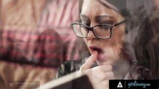 An investigator rubs her pussy thinking about missing girls