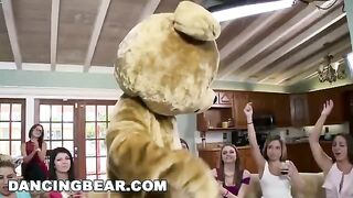 Girls gone wild in an orgy with swinging Richards and crazy action