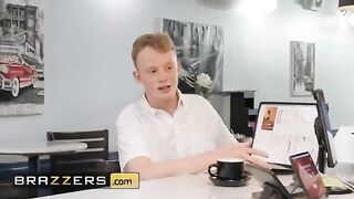 A bored waitress tries to earn some extra tips by giving her ass