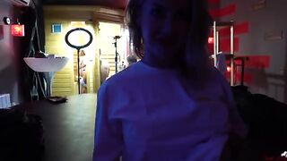 Wet Kelly's behind-the-scene action with solo masturbation