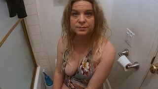 The stepmom helps her stepson to get a sperm sample