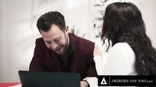 Violet Starr gets fucked hard by client in cheating scenario