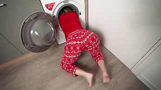 A step mom got stuck in a washing machine for Christmas