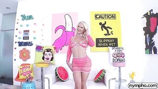 Slimthick Vic gets her pussy filled with sticky sperm in a hot scene