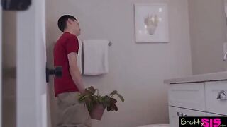 Who could have thought that stepbrother sex might be so hot? Samantha Lexi says stepbro