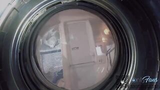 Girl looked for underwear in the washing machine and had intimate moment