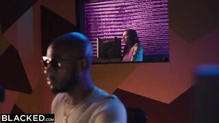 The singer met the producer and agreed to sweeten the deal