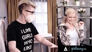 Scissoring with Asian hottie Ember Snow and a blonde beauty