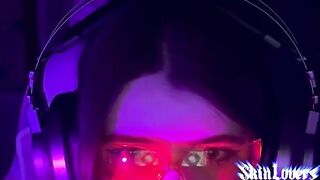 A cute girl gamer has sex and reaches orgasm in a passionate session