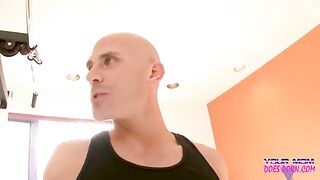 Blonde MILF Shayla Laveaux gets her pussy smashed by the gym trainer