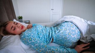 My pervert step mom fucks me to wake up