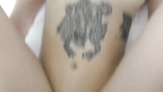 Girl with big lips seduced a stranger and had sex with him