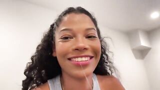 I hooked up with my sister's bestfriend, it was a really nice experience