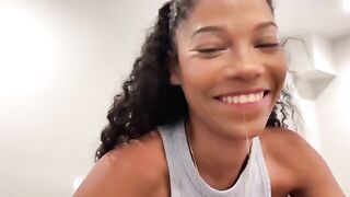 I hooked up with my sister's bestfriend, it was a really nice experience