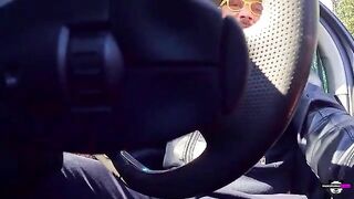 Amateur cumshot with no sense Italian dialogues - Pompino Amatoriale