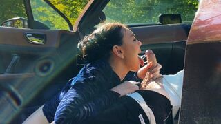 First outdoor sex with a girl in her car, wild ride!