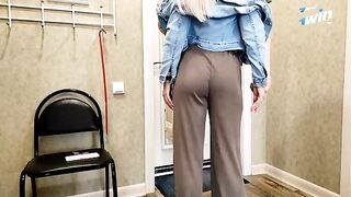 A cute girl met a guy and made him cum in her pussy