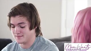 The stepson learned a lesson about sex from his gorgeous stepmom Aaliyah Love in a steamy scene