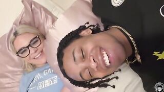 Fat PAWG Rharri Rhound smokes and fucks with Lil D
