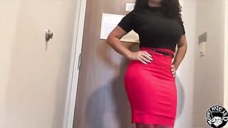 Latina MILF Valerie Kay twerks her big ass during fake yoga with Lil D