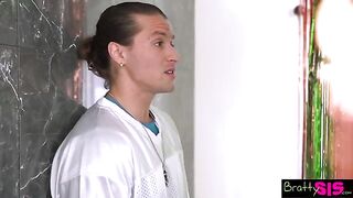 Does your stepbrother have a yummy cum? Lulu Chu wants to taste it with Maria Kazi