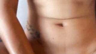I'm rich and I fuck my Latina girlfriend with the big ass
