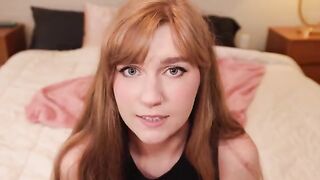 The Hot Babysitter Jaybbgirl Asks for a Sexual Favor in Exchange