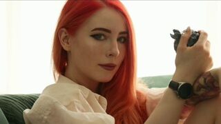 A work colleague bought a gift for the girl, and then had sex with her
