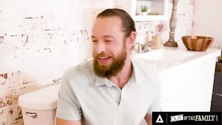The guy barely fucked his annoyed stepsister Laney Grey in the bathroom