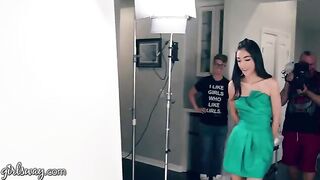 Finger-fucking prom queens Lexi Lore and Harmony Wonder in HD