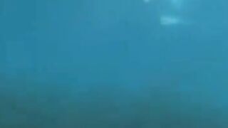 Aqualangists fuck at the depths of the ocean, it's hot!