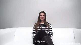 A girl was fucked at a casting in the office of the loan agent