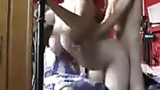 The husband fucks his wife’s big ass at home