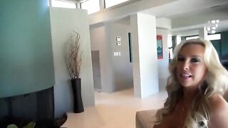 A mature woman is fucking with her student in the classroom