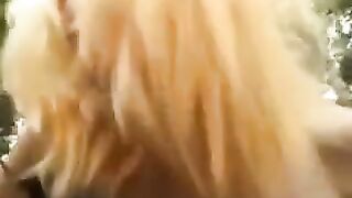 A young slut was caught and sucked off in the park