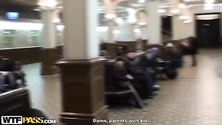 Pikaper had sex with a Russian girl in the toilet, showcasing intense passion