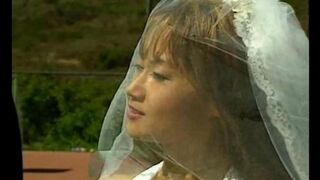 Sex with an Asian beauty on the tennis court
