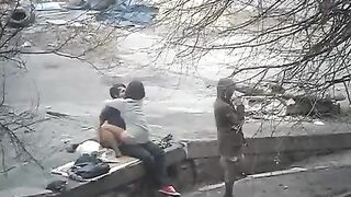A peeping guy fucked a girl on the street and took pictures
