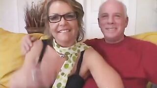 The old man gave his wife to a student, and she became a slut