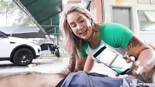 The car owner has sex with a mechanic who squeezed her squirt