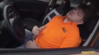 Minet in car as a punishment for road rage